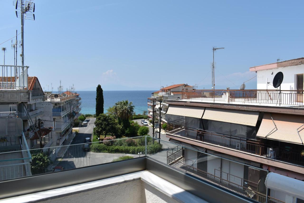 Sea View Luxury Apartment In Nea Kallikratia. Nea Kallikrateia Esterno foto