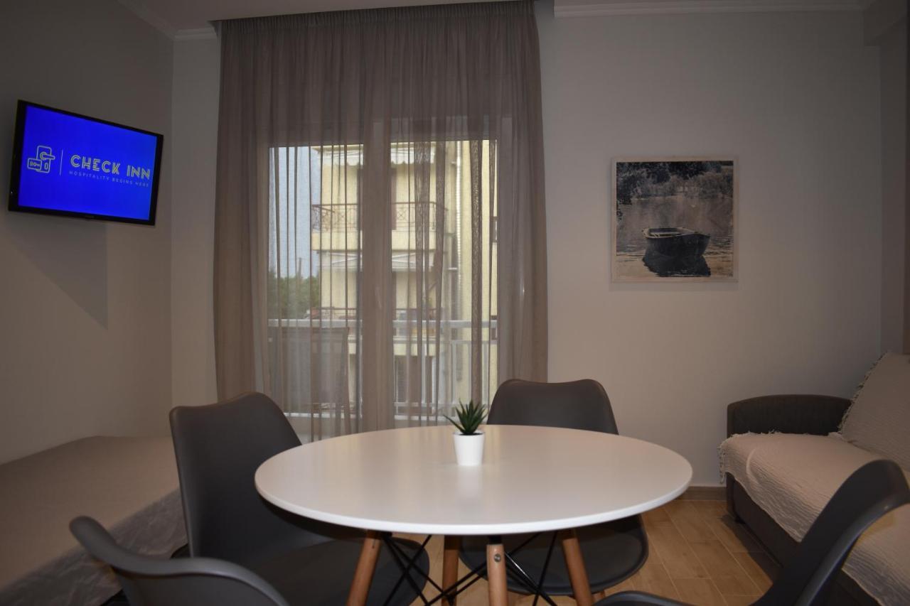 Sea View Luxury Apartment In Nea Kallikratia. Nea Kallikrateia Esterno foto